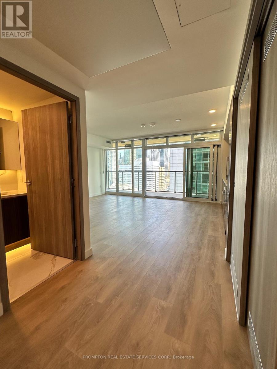 2003 - 1 Concord Cityplace Way, Toronto, Ontario  M5V 0X3 - Photo 2 - C12439964