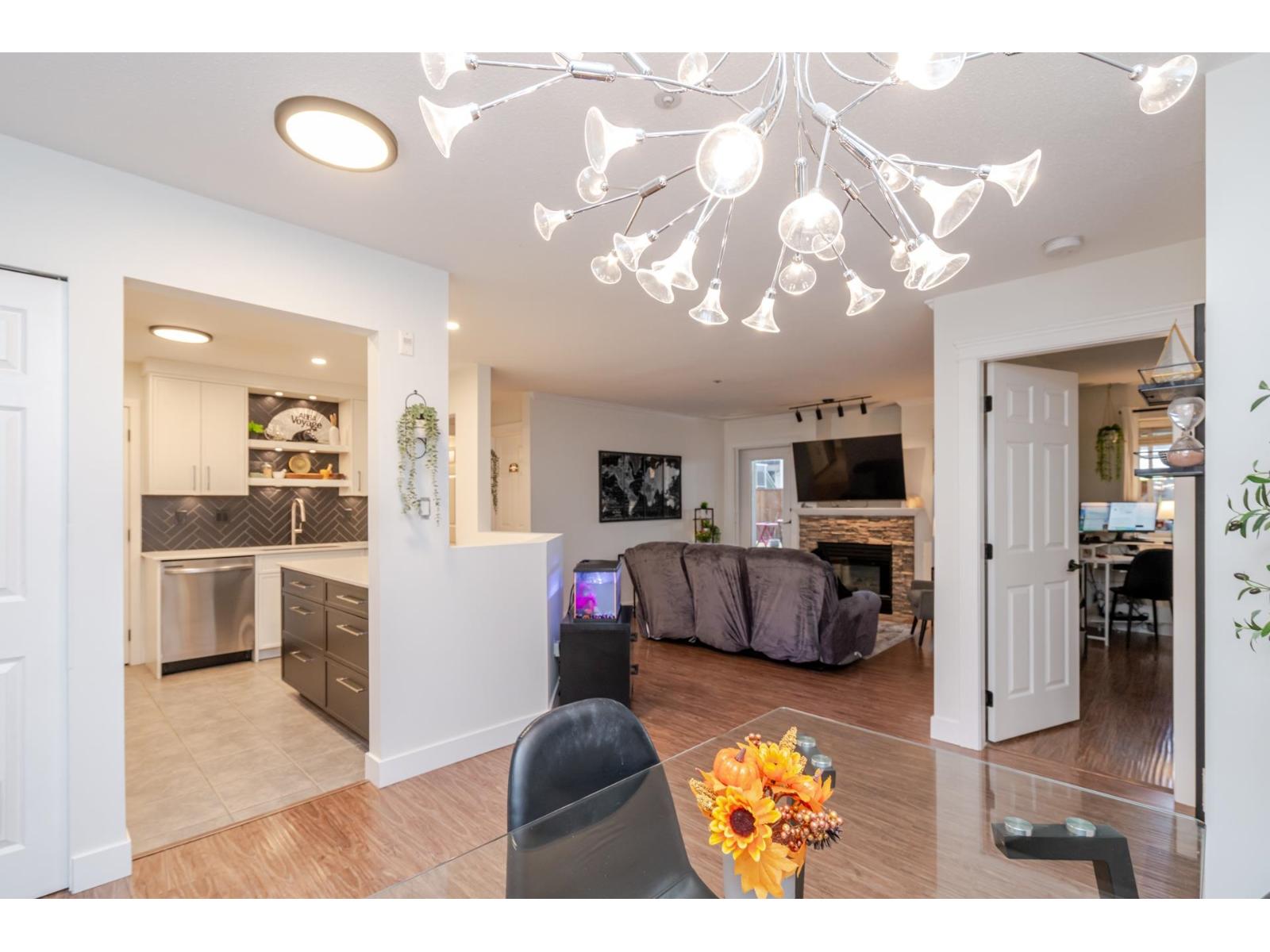 105 2526 Lakeview Crescent, Abbotsford, British Columbia  V2S 3A9 - Photo 8 - R3054464