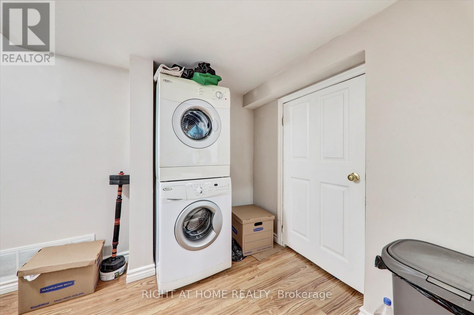 8 Santa Maria Trail, Vaughan, Ontario  L6A 2Y7 - Photo 18 - N12311570