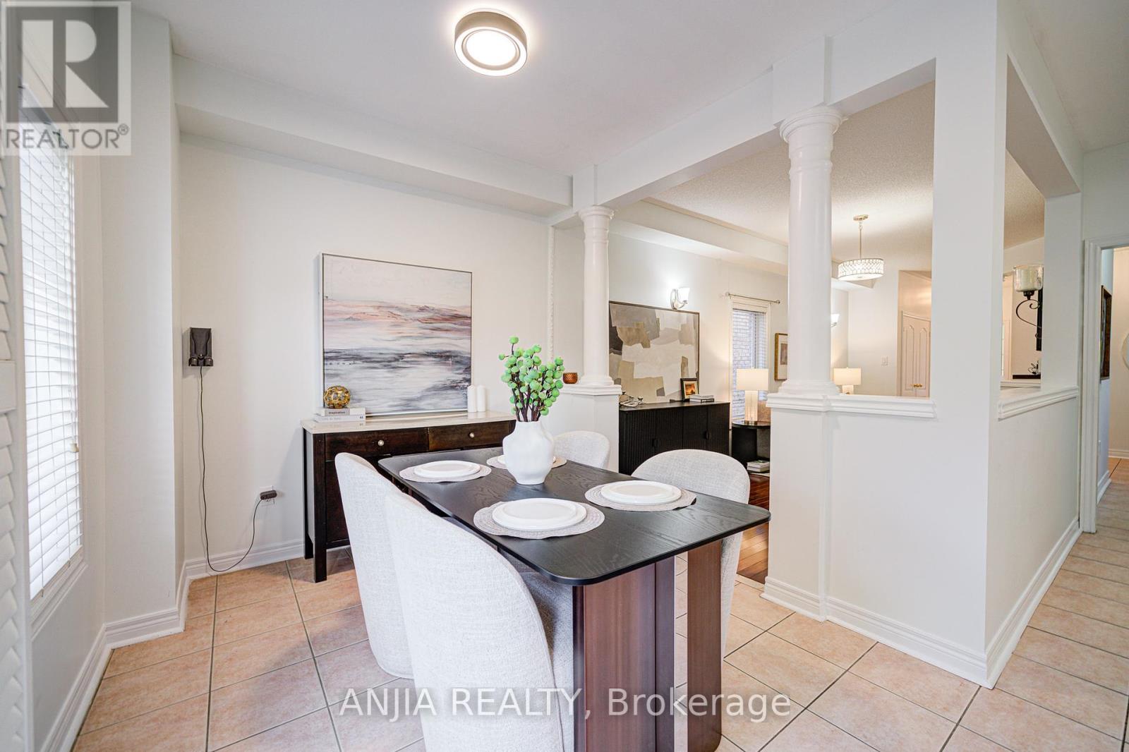 97 Blackthorn Drive, Vaughan, Ontario  L6A 3N2 - Photo 11 - N12439831