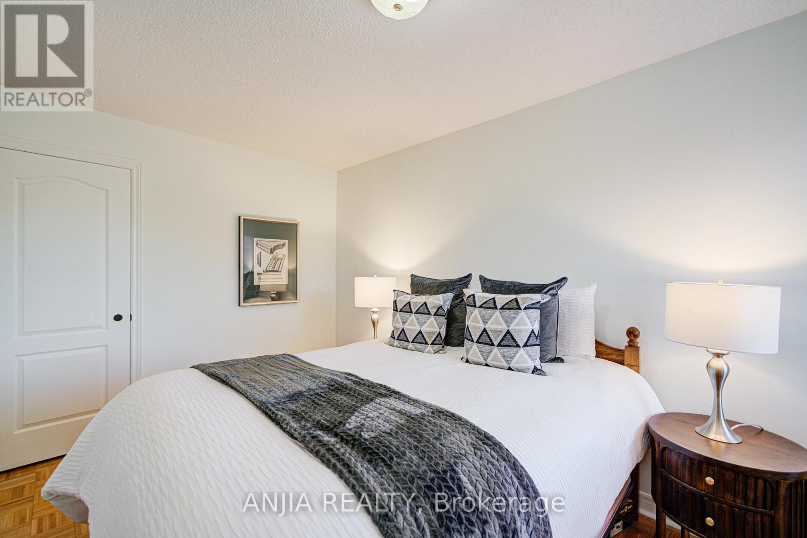 97 Blackthorn Drive, Vaughan, Ontario  L6A 3N2 - Photo 21 - N12439831