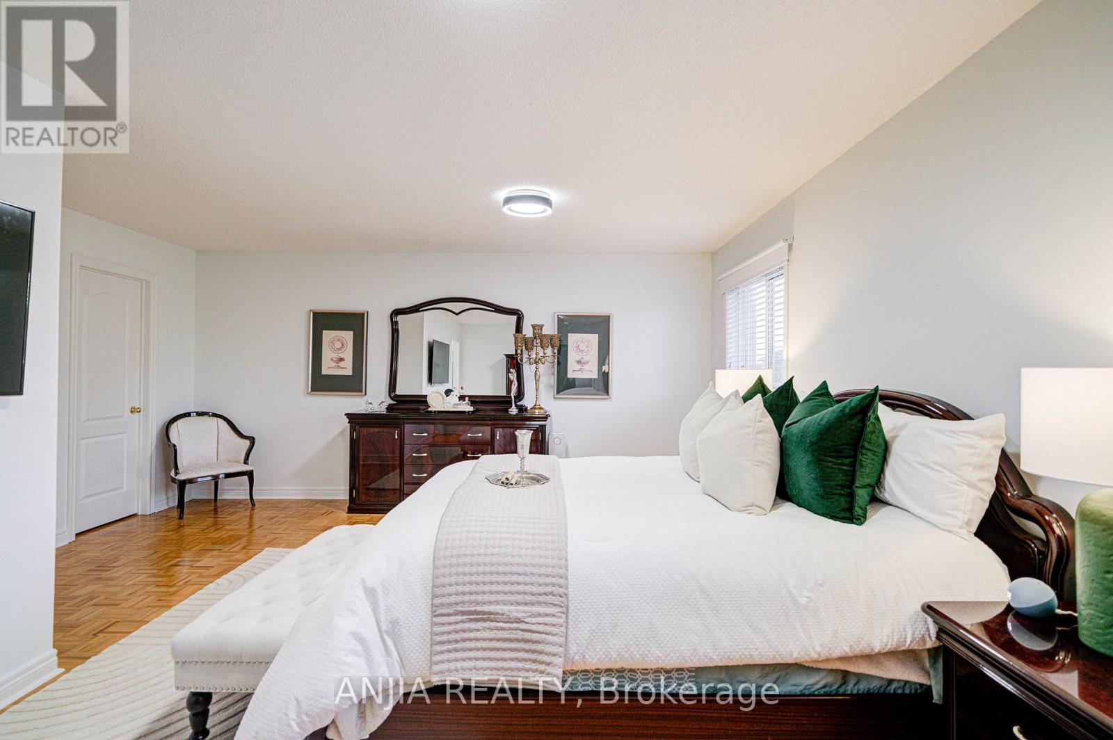 97 Blackthorn Drive, Vaughan, Ontario  L6A 3N2 - Photo 29 - N12439831