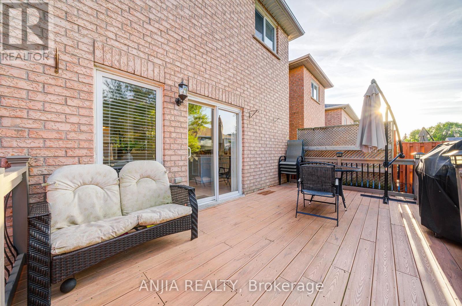 97 Blackthorn Drive, Vaughan, Ontario  L6A 3N2 - Photo 48 - N12439831