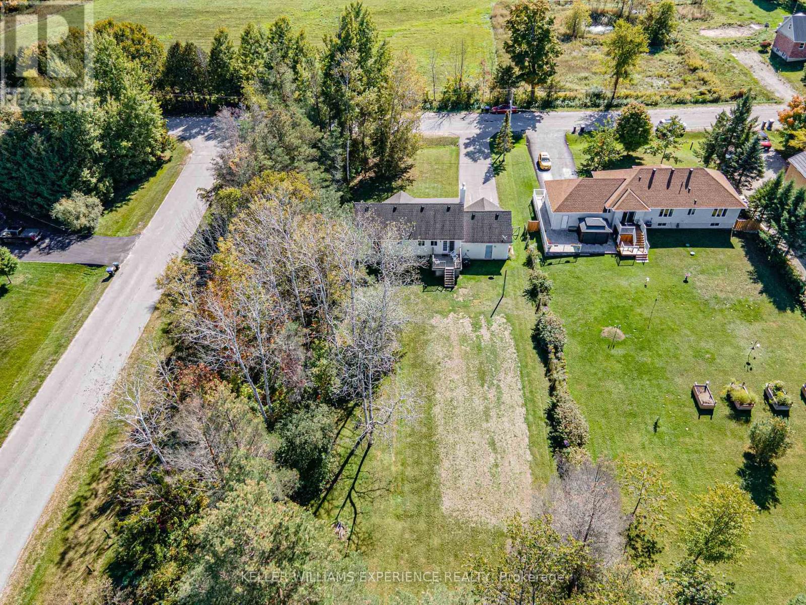 5318 Conc 3 Sunnidale Road, Clearview, Ontario  L0M 1N0 - Photo 35 - S12440577