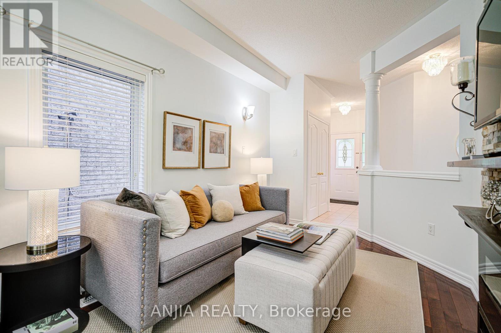 97 Blackthorn Drive, Vaughan, Ontario  L6A 3N2 - Photo 7 - N12439831