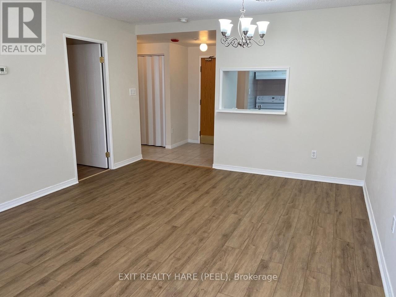 102 - 8351 Mclaughlin Road S, Brampton, Ontario  L6Y 4H8 - Photo 8 - W12440628