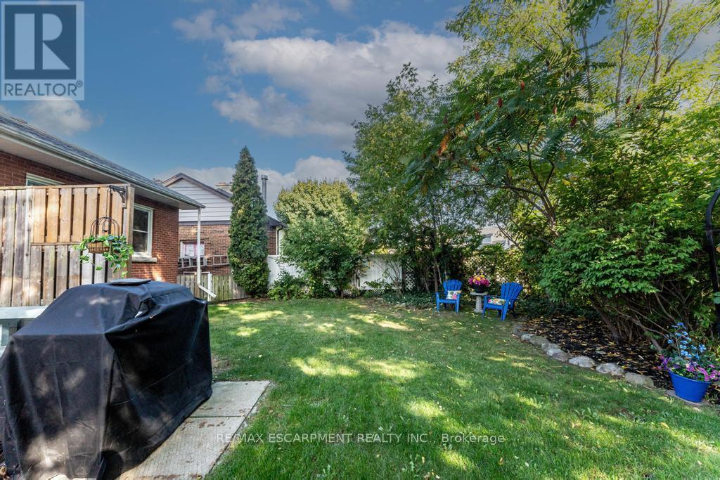11 Beland Court, Hamilton, Ontario  L8K 3T8 - Photo 25 - X12431705