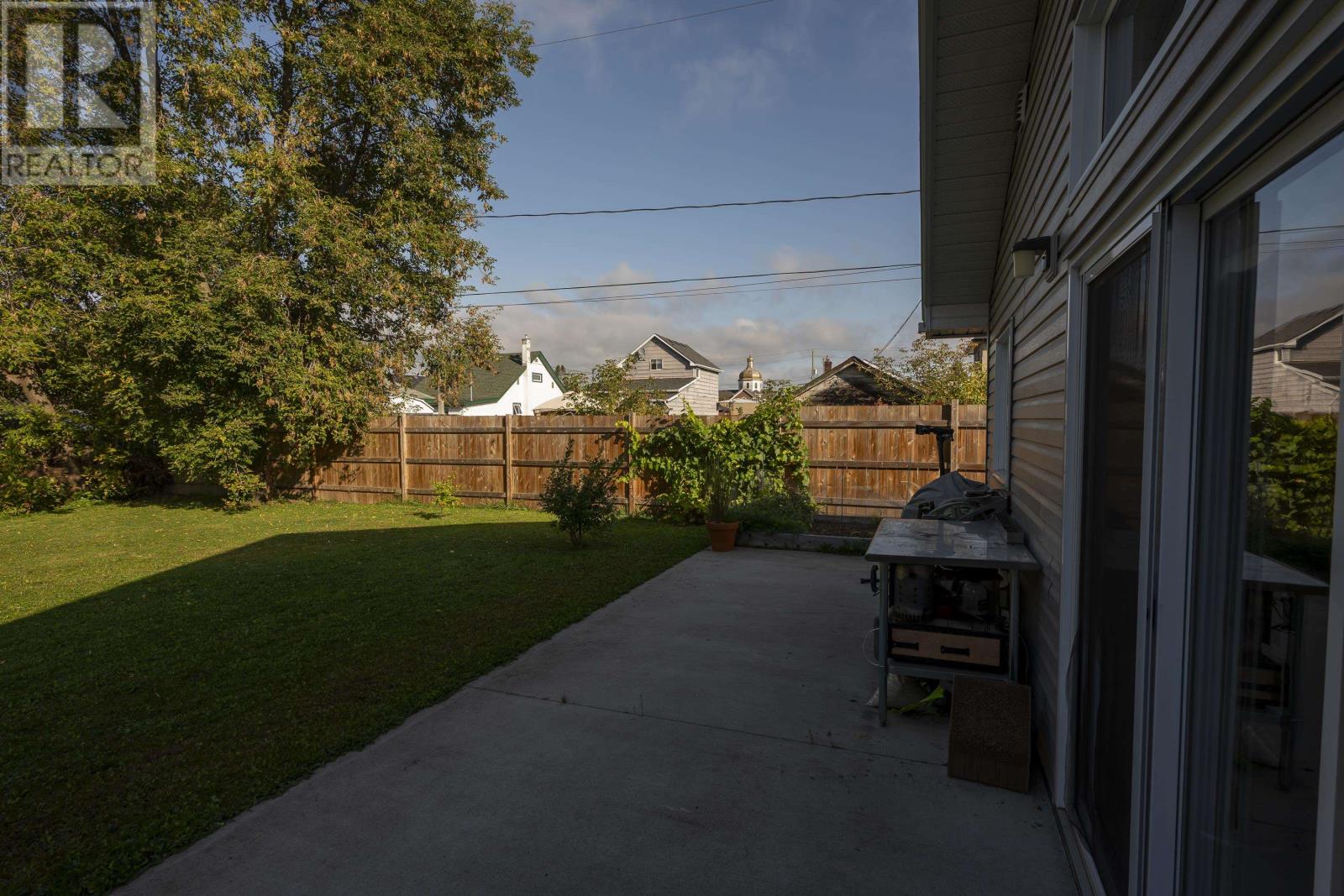 1611 Broadmore Ave, Thunder Bay, Ontario  P7E 2Z4 - Photo 36 - TB252992
