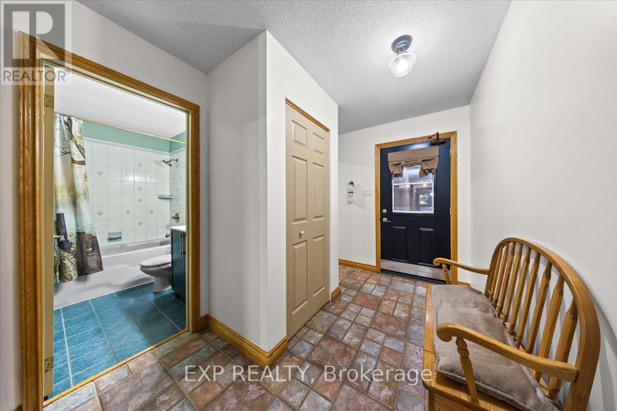 325 Haskins Road, North Grenville, Ontario  K0G 1N0 - Photo 14 - X12440714