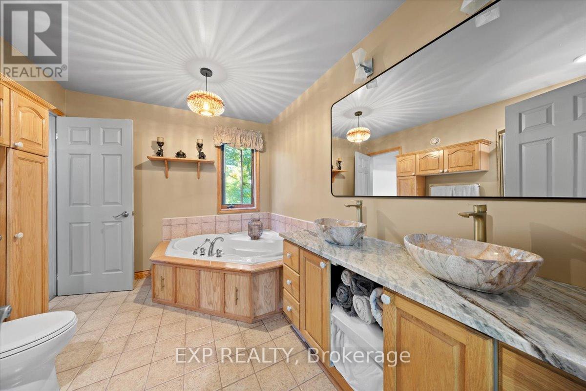 325 Haskins Road, North Grenville, Ontario  K0G 1N0 - Photo 34 - X12440714