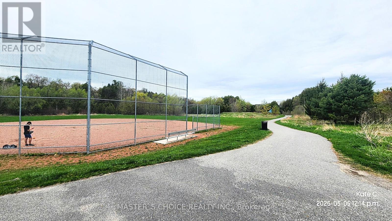 92 Lyall Stokes Circle, East Gwillimbury, Ontario  L0G 1M0 - Photo 28 - N12438847