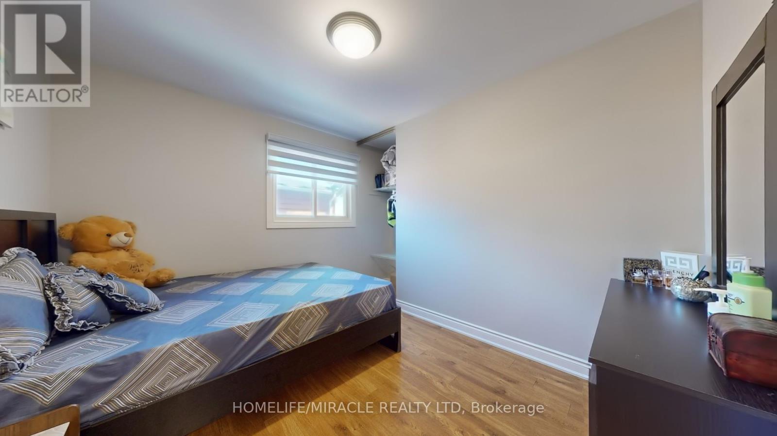 64 Radford Drive, Brampton, Ontario  L6V 2Y9 - Photo 20 - W12435638