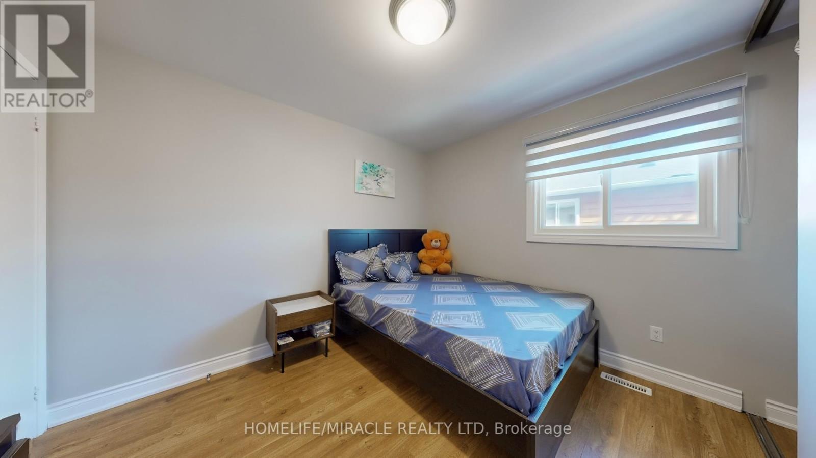 64 Radford Drive, Brampton, Ontario  L6V 2Y9 - Photo 21 - W12435638