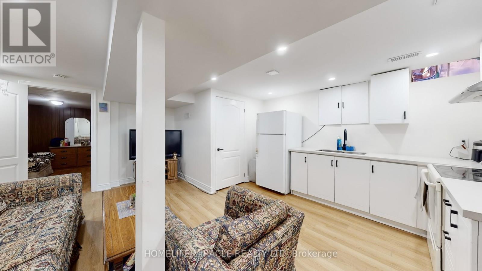 64 Radford Drive, Brampton, Ontario  L6V 2Y9 - Photo 32 - W12435638