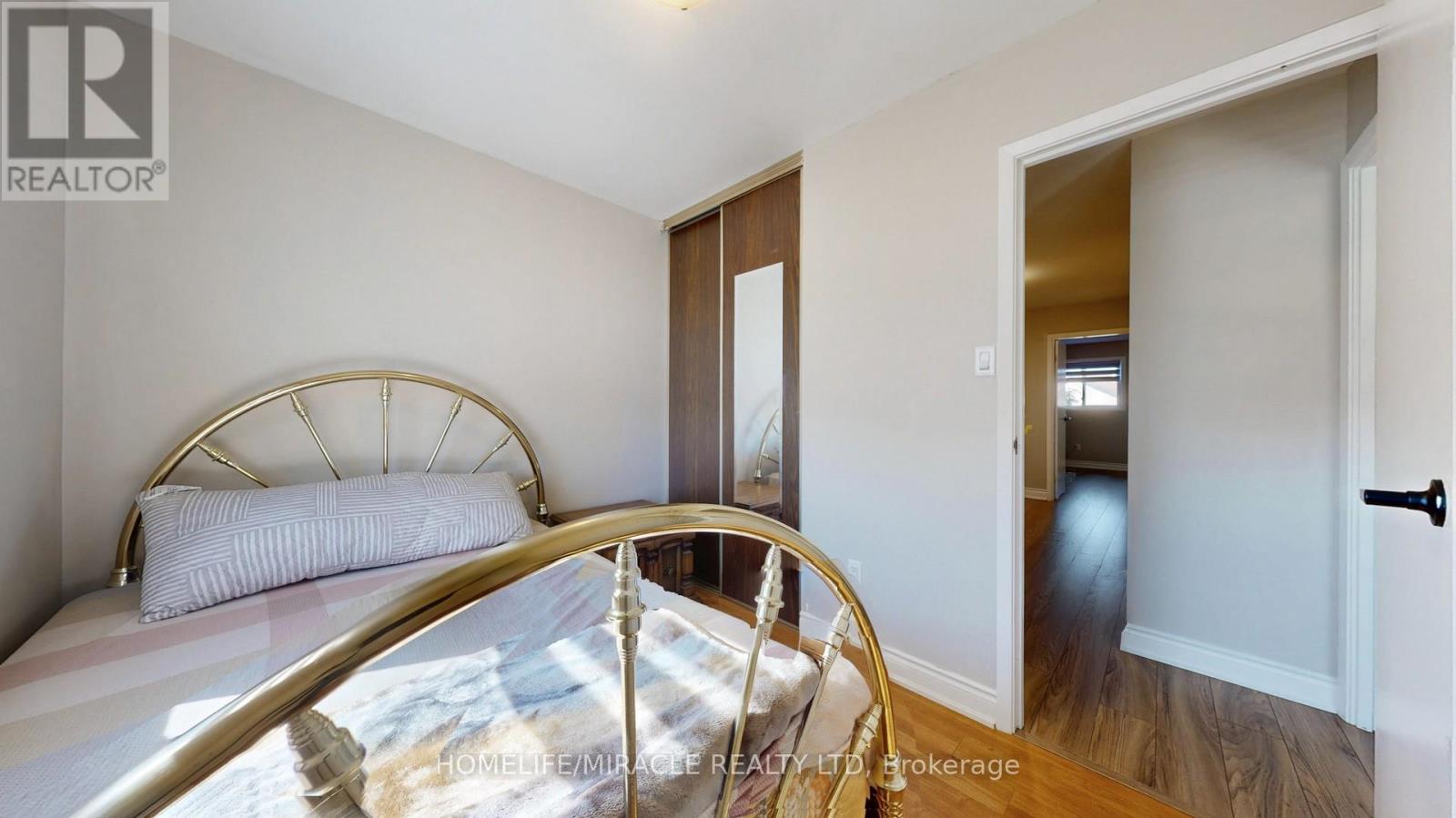 64 Radford Drive, Brampton, Ontario  L6V 2Y9 - Photo 24 - W12435638