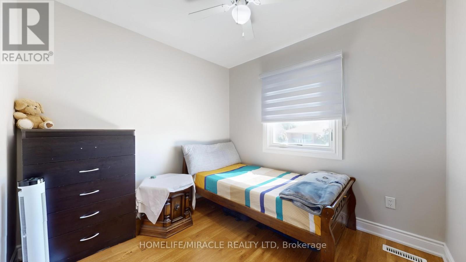64 Radford Drive, Brampton, Ontario  L6V 2Y9 - Photo 25 - W12435638