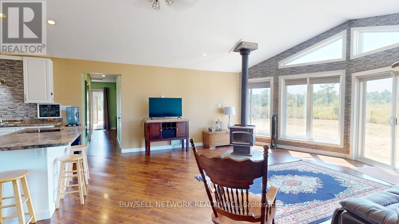 3435 Baseline Road, Otonabee-South Monaghan, Ontario  K0L 2G0 - Photo 13 - X12413023