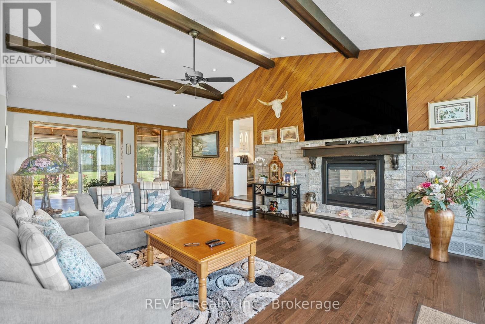 4099 Niagara Parkway, Fort Erie (Black Creek), Ontario  L0S 1S0 - Photo 22 - X12440673
