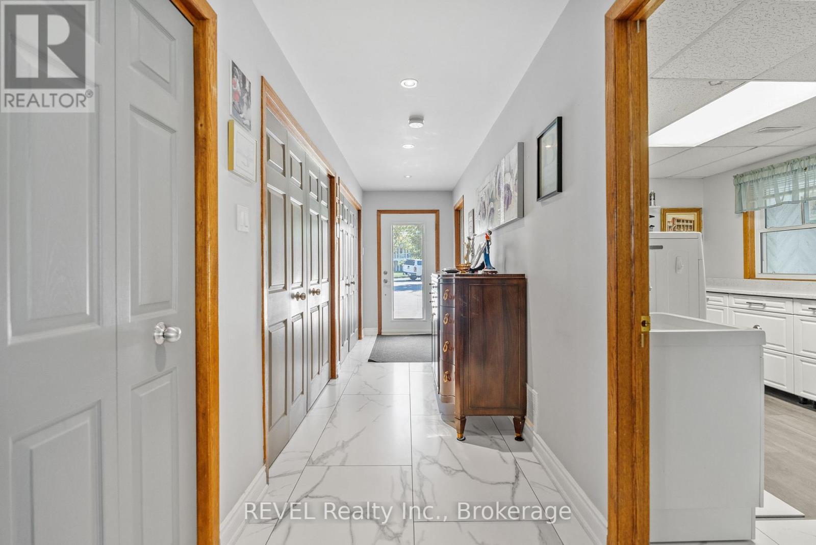 4099 Niagara Parkway, Fort Erie (Black Creek), Ontario  L0S 1S0 - Photo 25 - X12440673