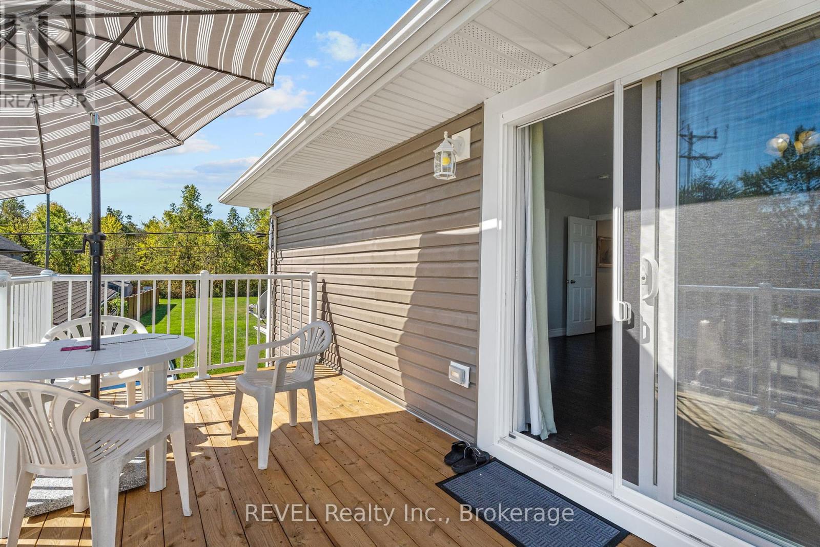 4099 Niagara Parkway, Fort Erie (Black Creek), Ontario  L0S 1S0 - Photo 36 - X12440673