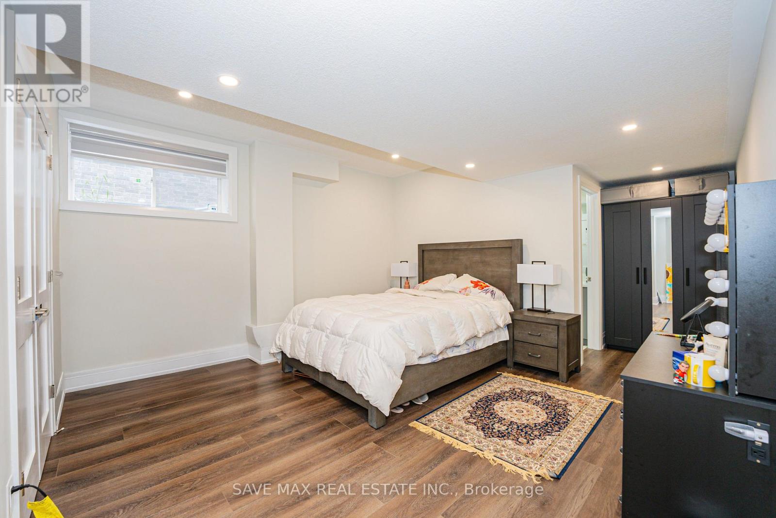26 Falconridge Drive, Kitchener, Ontario  N2K 0G1 - Photo 42 - X12440615