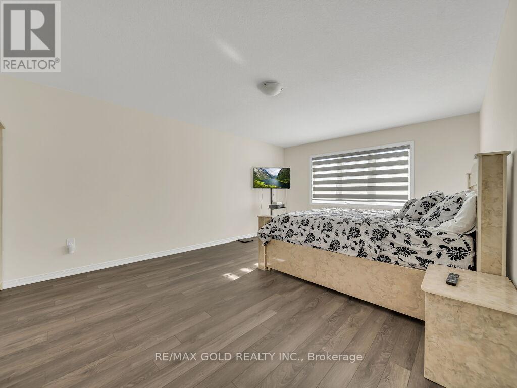 219 Dolman Street S, Woolwich, Ontario  N0B 1M0 - Photo 26 - X12440630