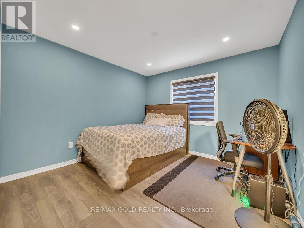 219 Dolman Street S, Woolwich, Ontario  N0B 1M0 - Photo 31 - X12440630