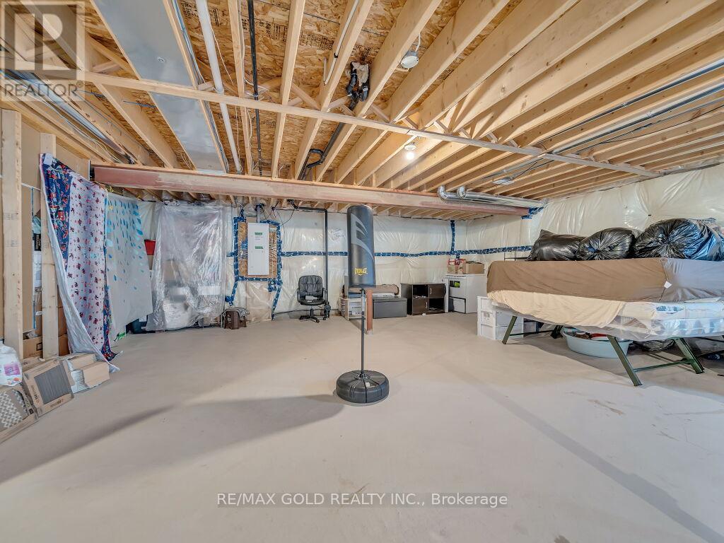 219 Dolman Street S, Woolwich, Ontario  N0B 1M0 - Photo 40 - X12440630