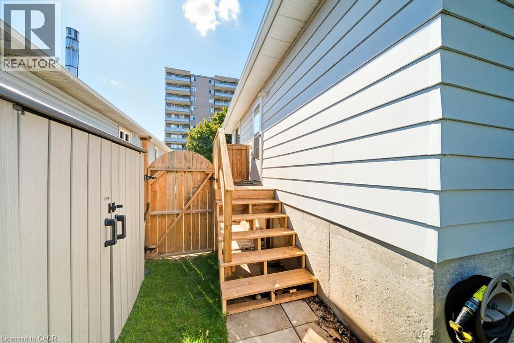 749 Hager Avenue, Burlington, Ontario  L7S 1W9 - Photo 37 - 40775547