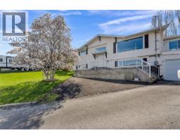6528 Lipsett Crescent, summerland, British Columbia