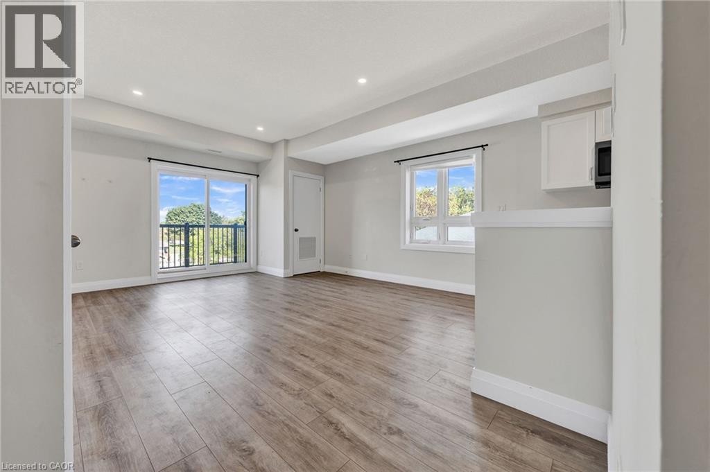 600 Victoria Street Unit# 23, Kitchener, Ontario  N2M 0C3 - Photo 4 - 40772366