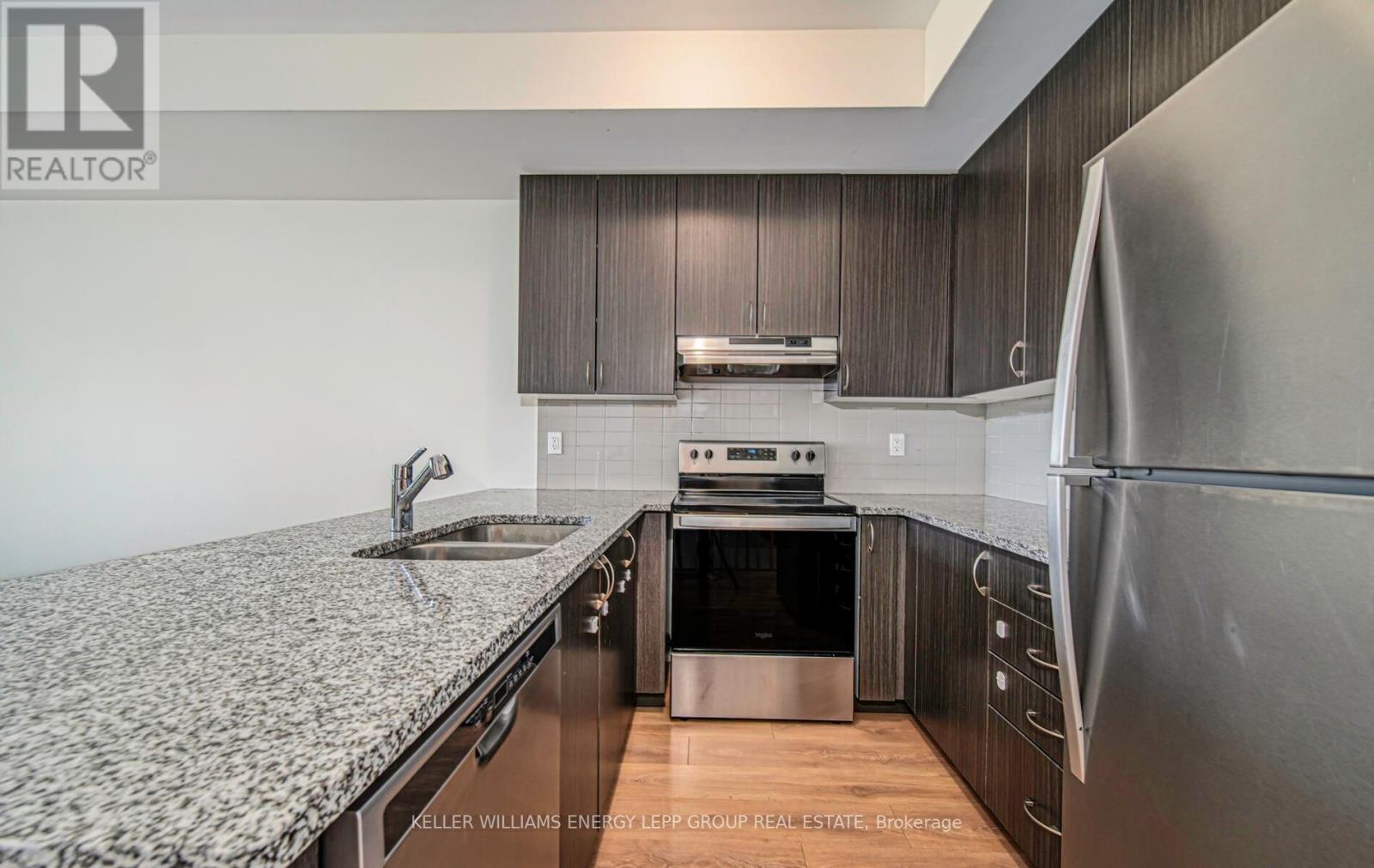 193 Danzatore Path, Oshawa, Ontario  L1L 0P9 - Photo 12 - E12440732