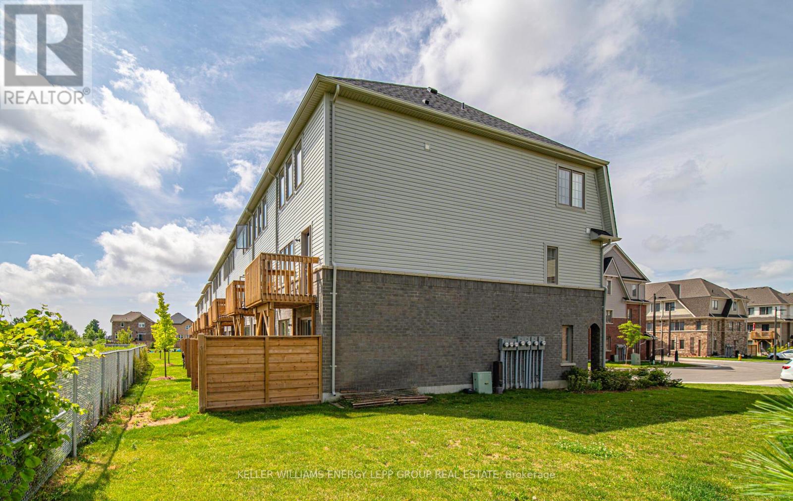 193 Danzatore Path, Oshawa, Ontario  L1L 0P9 - Photo 7 - E12440732