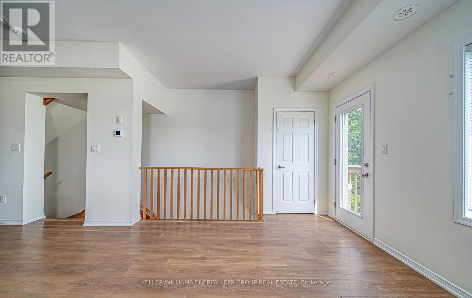 193 Danzatore Path, Oshawa, Ontario  L1L 0P9 - Photo 8 - E12440732