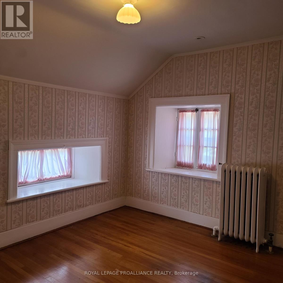 634 Henry Street W, Prescott, Ontario  K0E 1T0 - Photo 18 - X12440678