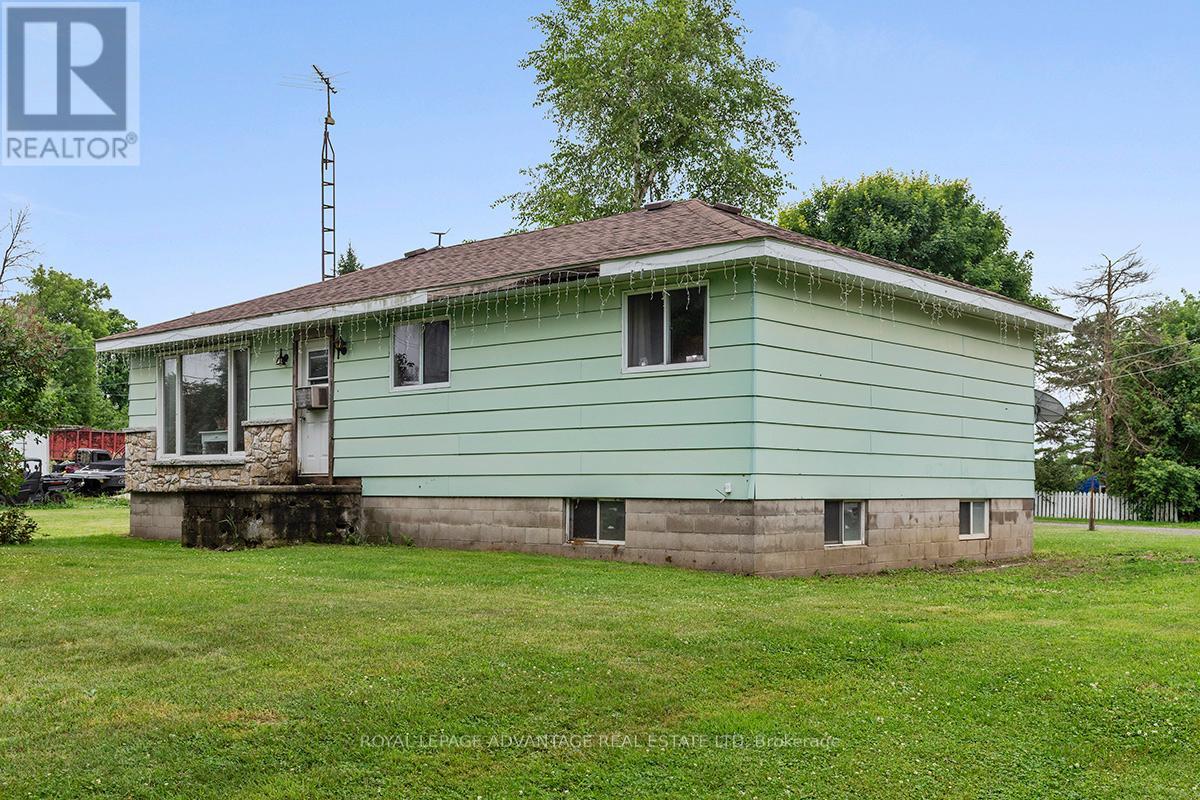 526 Kelford Drive, Tay Valley, Ontario  K7H 3C5 - Photo 35 - X12440787