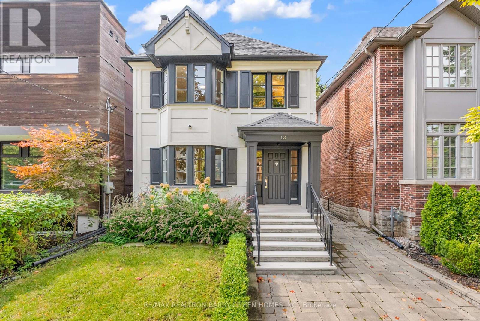 18 ASTLEY AVENUE, Toronto, Ontario