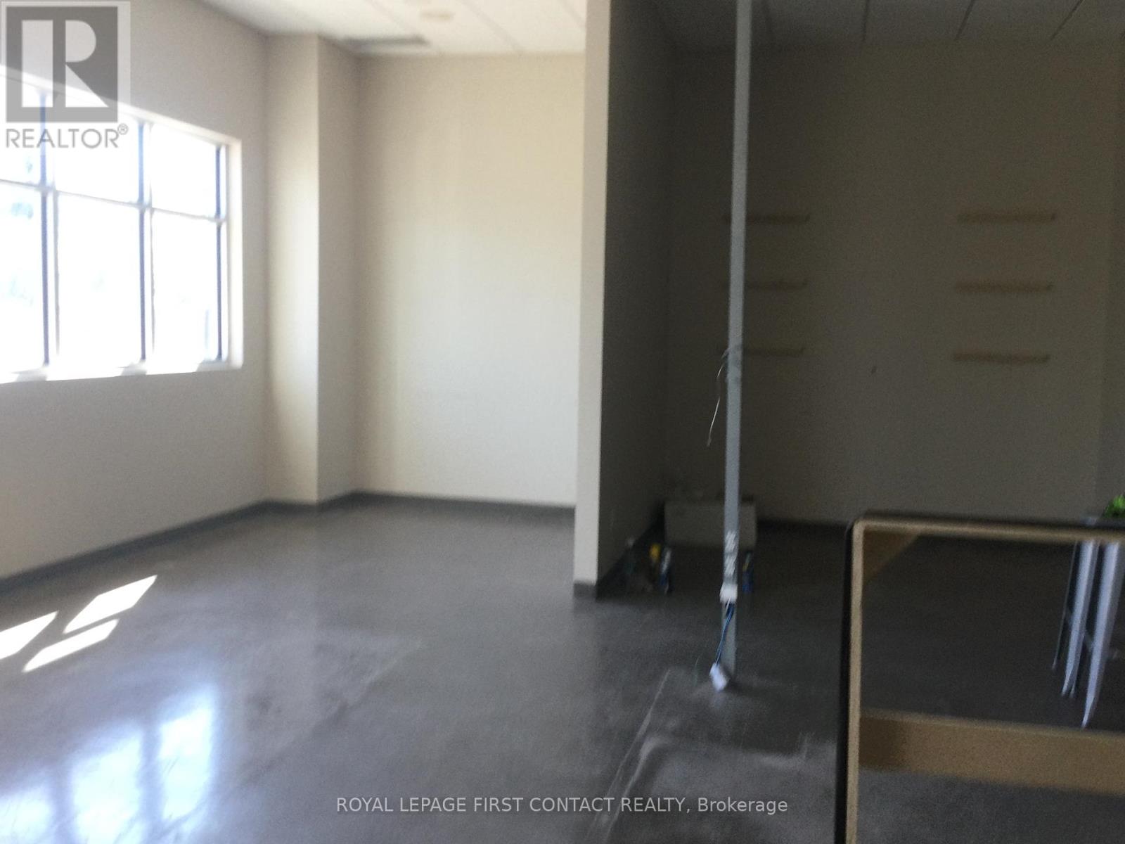 2 - 70 Yonge Street S, Springwater, Ontario  L0L 1P0 - Photo 14 - S12416630