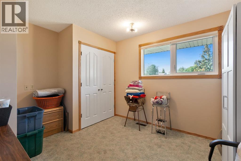 21 Pearson Place, Carstairs, Alberta  T0M 0N0 - Photo 14 - A2260434