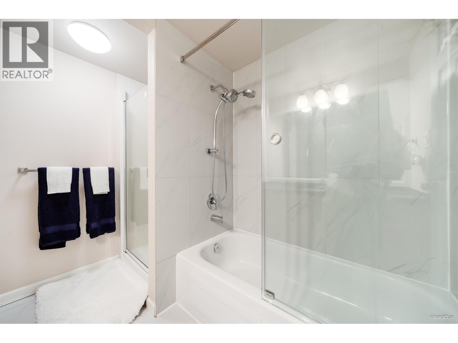 203 3070 Guildford Way, Coquitlam, British Columbia  V3B 7R8 - Photo 12 - R3054294