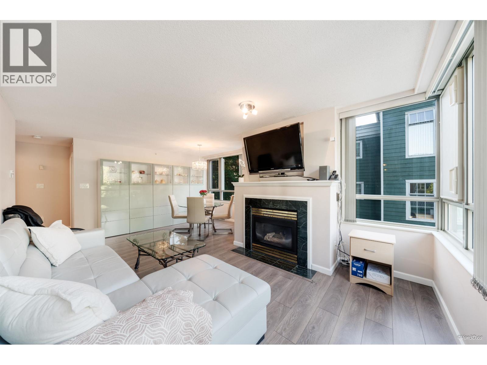203 3070 Guildford Way, Coquitlam, British Columbia  V3B 7R8 - Photo 8 - R3054294