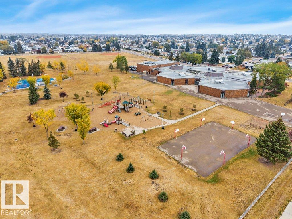 7519 150 Av Nw, Edmonton, Alberta  T5C 2Y2 - Photo 54 - E4460448