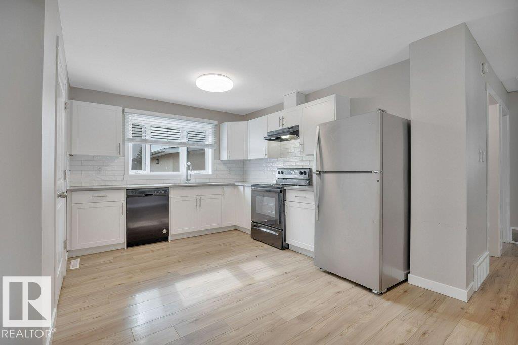 7519 150 Av Nw, Edmonton, Alberta  T5C 2Y2 - Photo 9 - E4460448