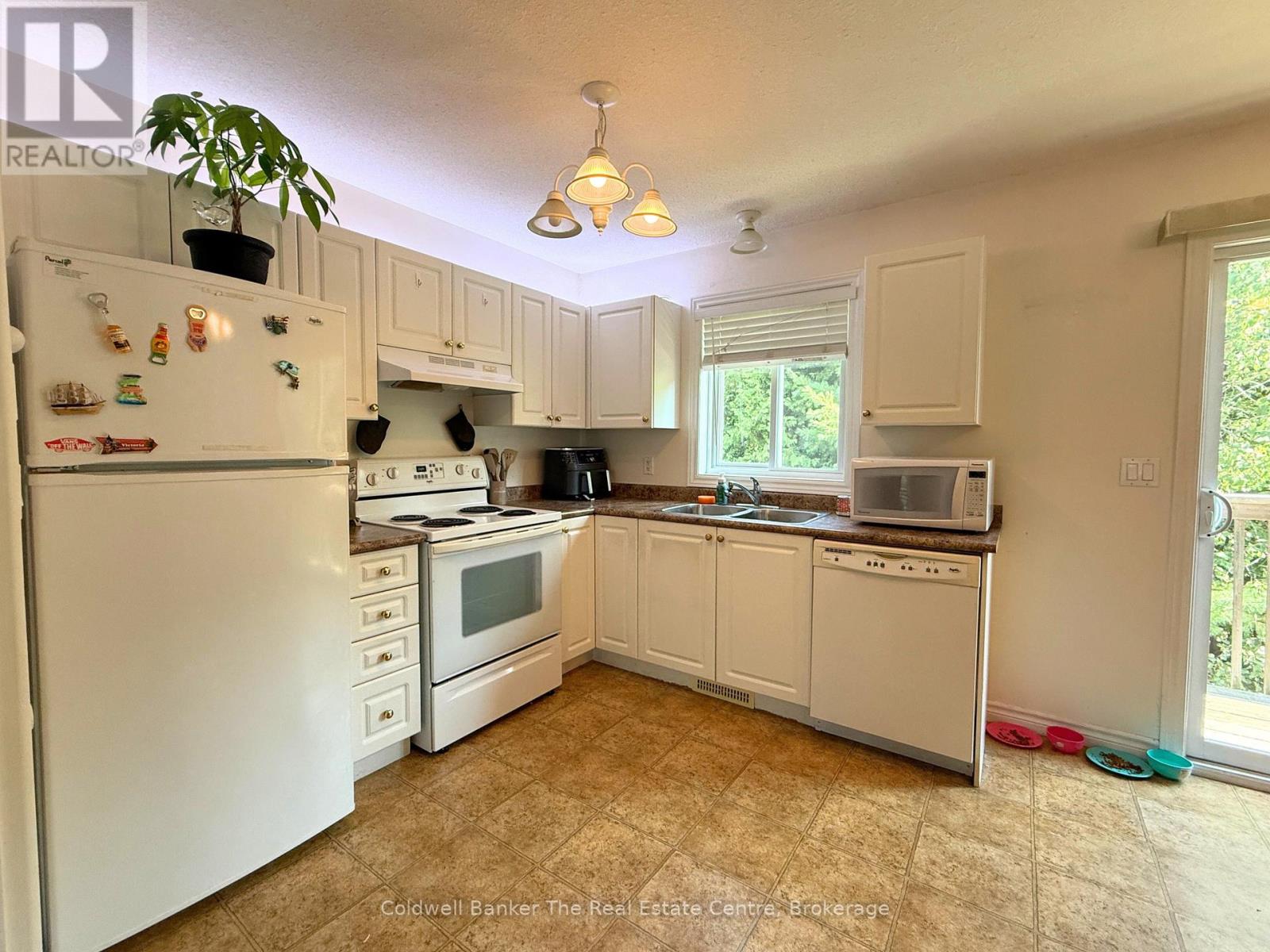 45 - 200 Pine Street, Bracebridge (Macaulay), Ontario  P1L 2H9 - Photo 8 - X12423411