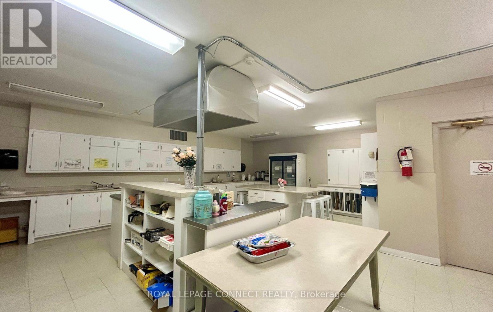 Lower, Off - 676 Simcoe Street N, Oshawa, Ontario  L1G 4V7 - Photo 12 - E12438026