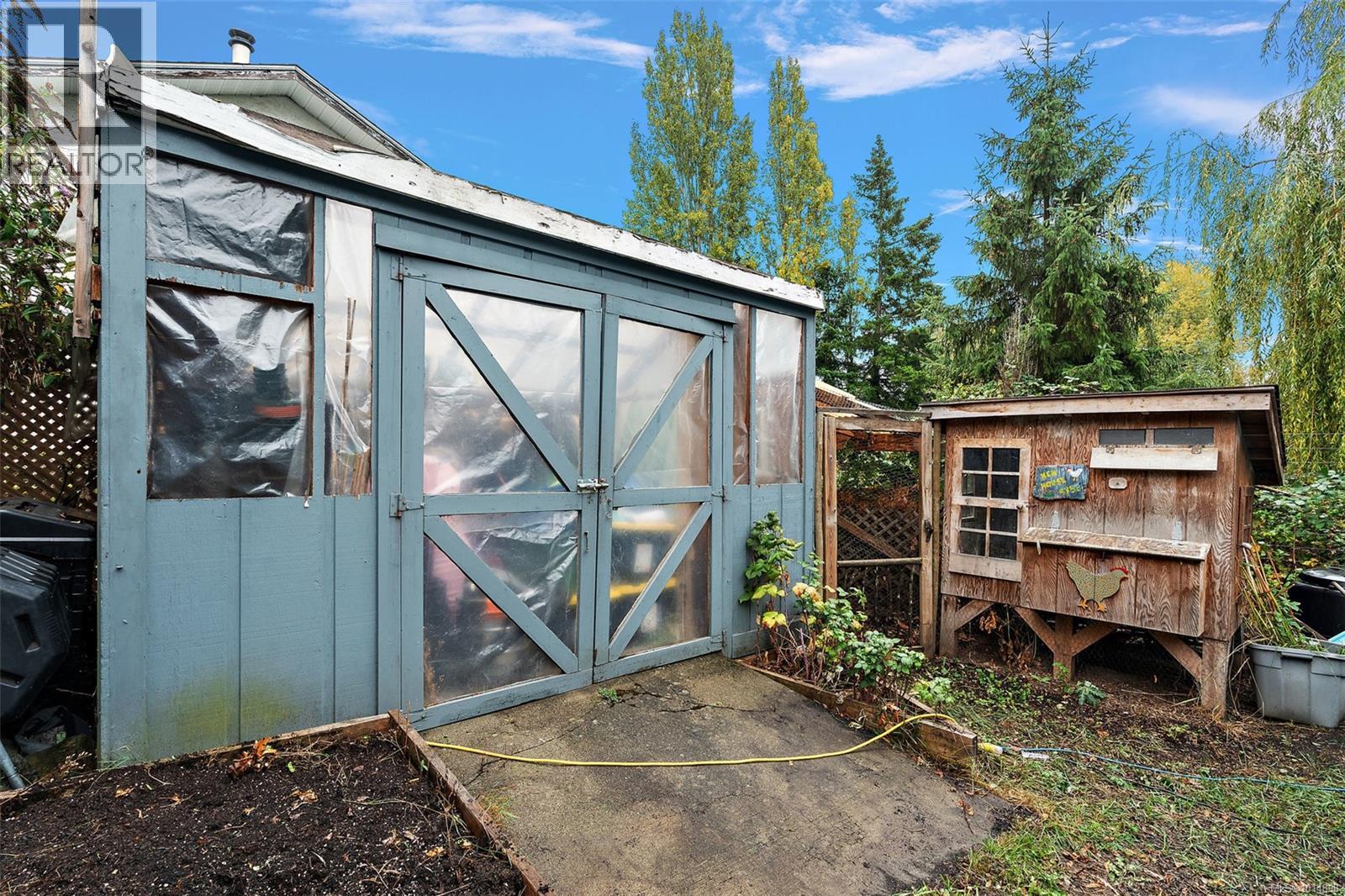 975 Taine Pl, Saanich, British Columbia  V8X 4A5 - Photo 27 - 1014898