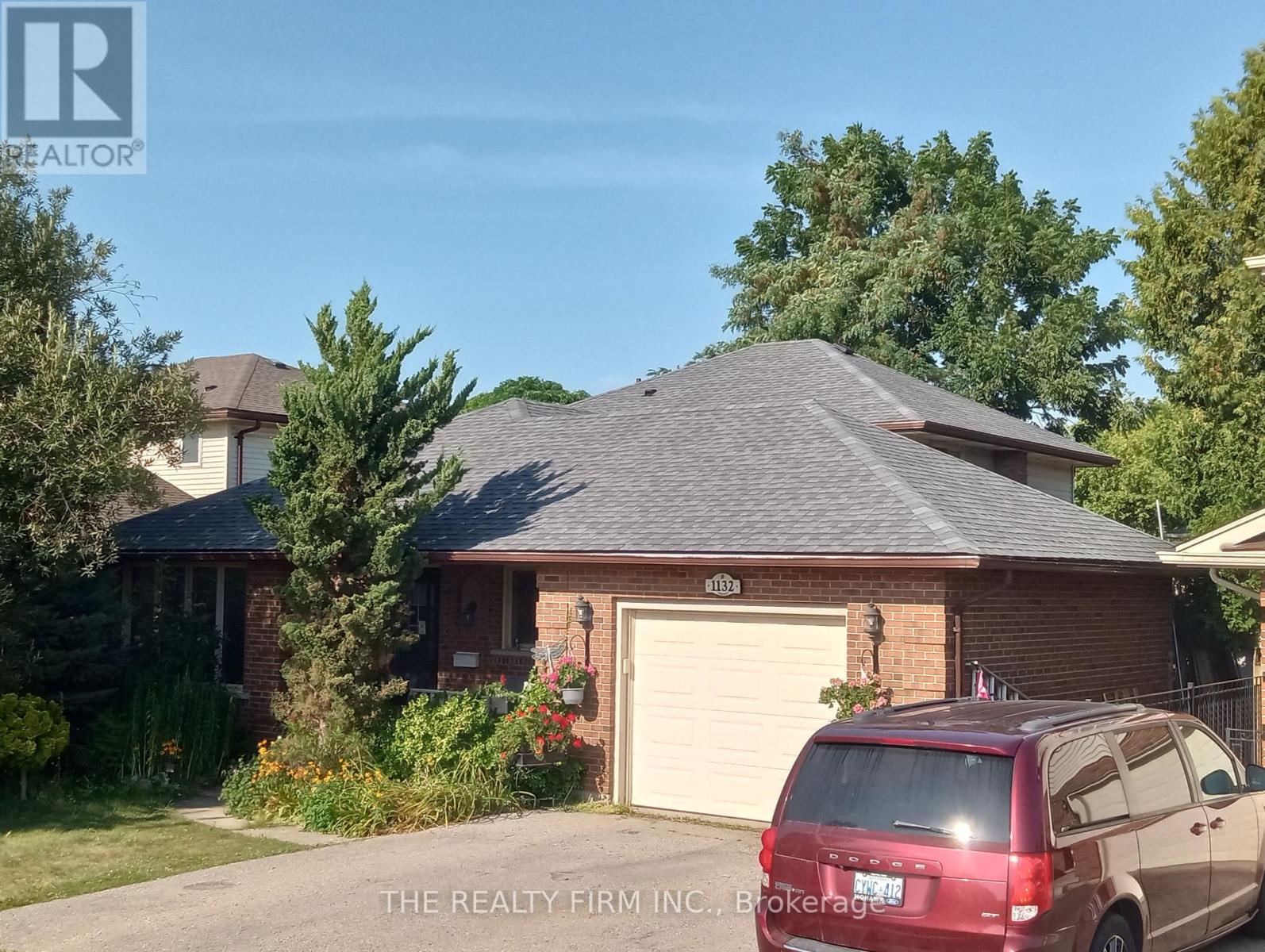 1132 Iroquois Crescent, Woodstock, Ontario  N4T 1C3 - Photo 1 - X12439764