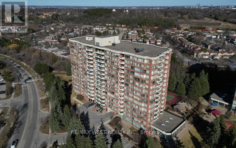 501 - 33 WELDRICK ROAD E, Richmond Hill, Ontario