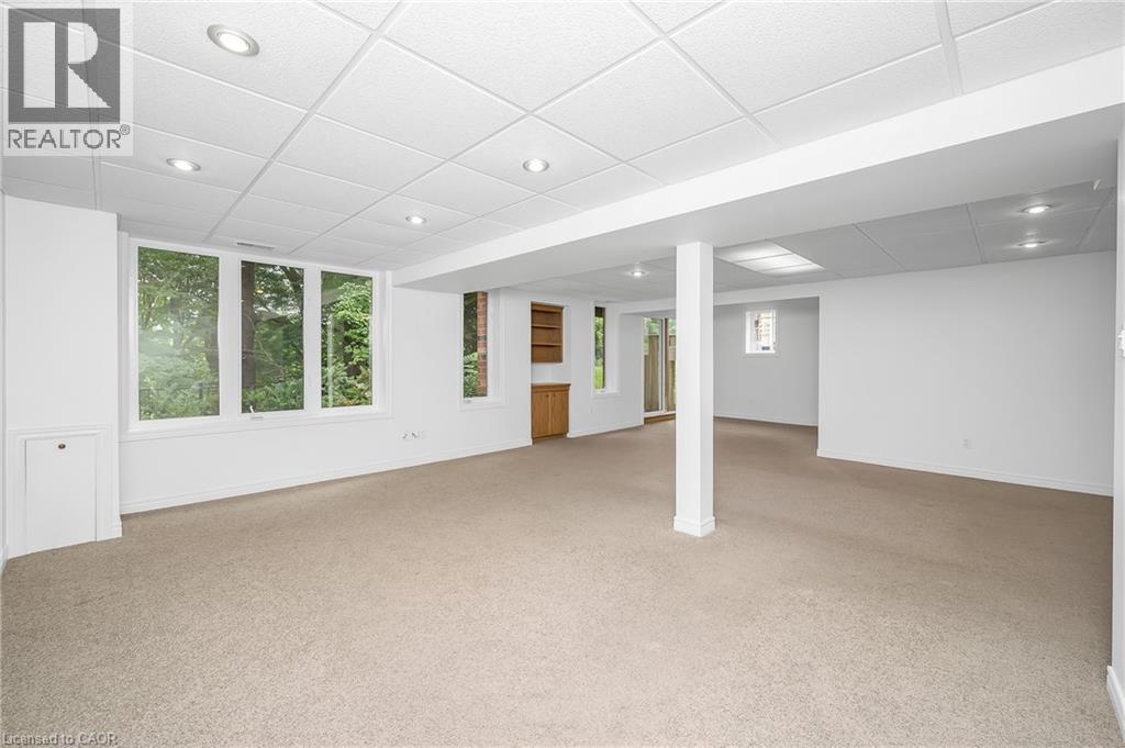 40 Wesleyan Court Unit# 45, Hamilton, Ontario  L9G 5C7 - Photo 32 - 40757517