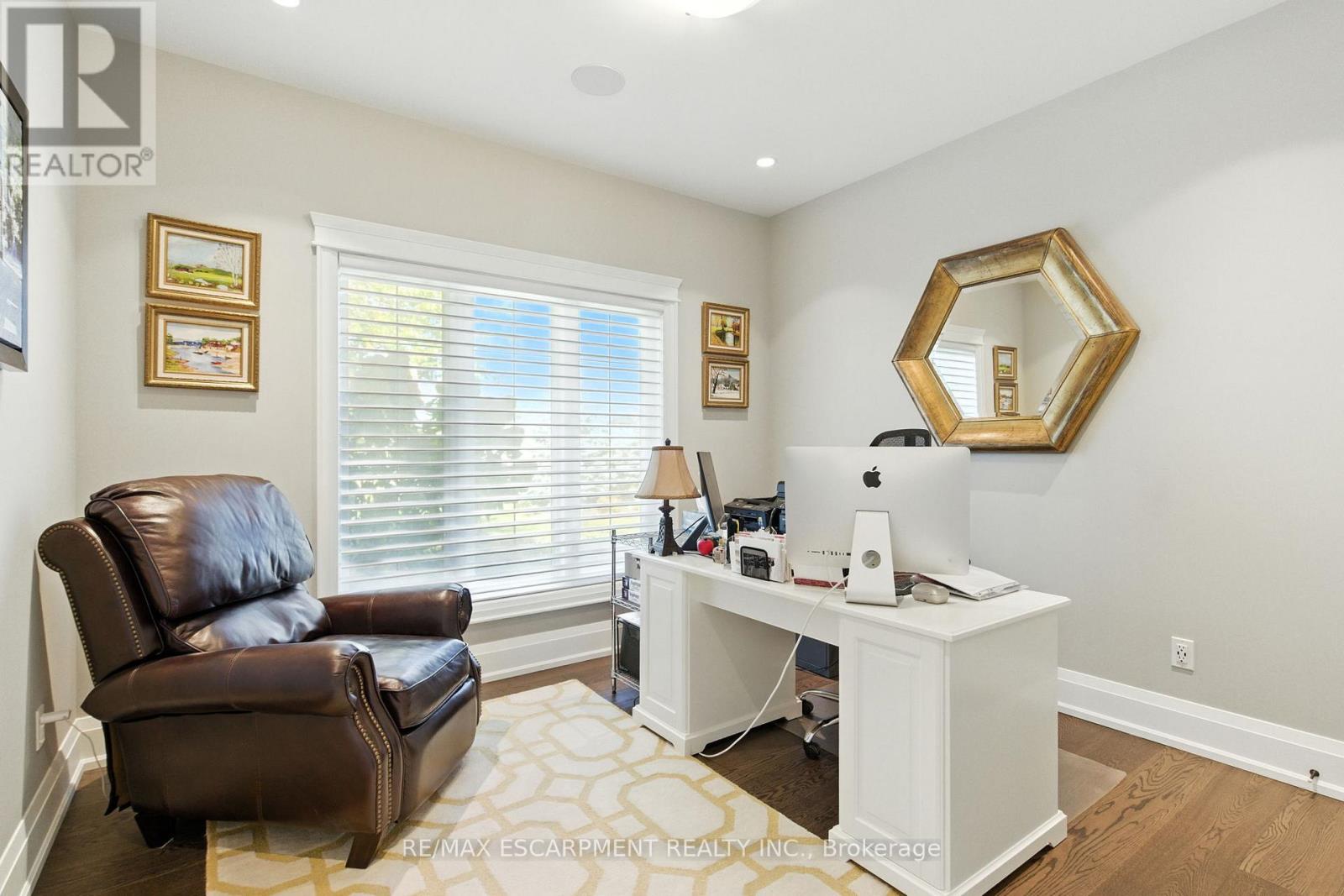 41 Shakespeare Road, Hamilton, Ontario  L9H 7R5 - Photo 22 - X12438380
